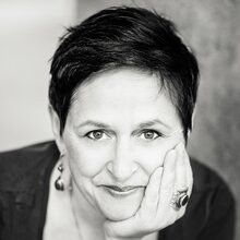 Astrid Mignon Kirchhof