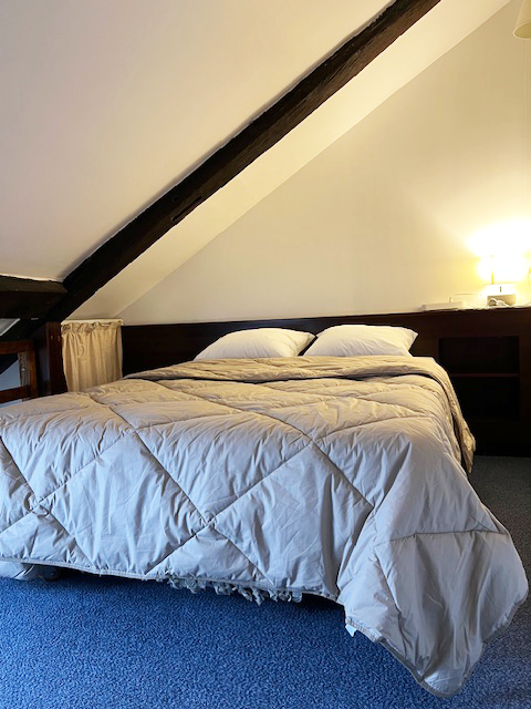 Chambre du studio n°59 Maison Suger