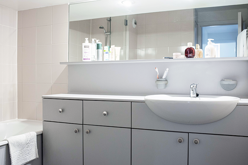 Salle de bain studio 32 Maison Suger résidence de recherche à Paris