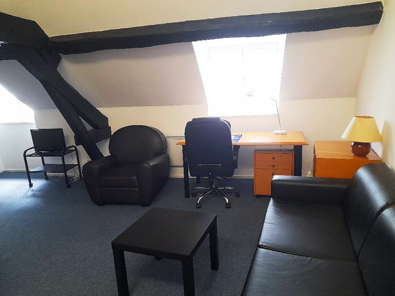 Bureau et salon studio 24 Maison Suger résidence de recherche à Paris