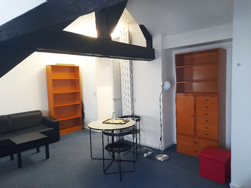 Bureau et salon studio 24 Maison Suger résidence de recherche à Paris